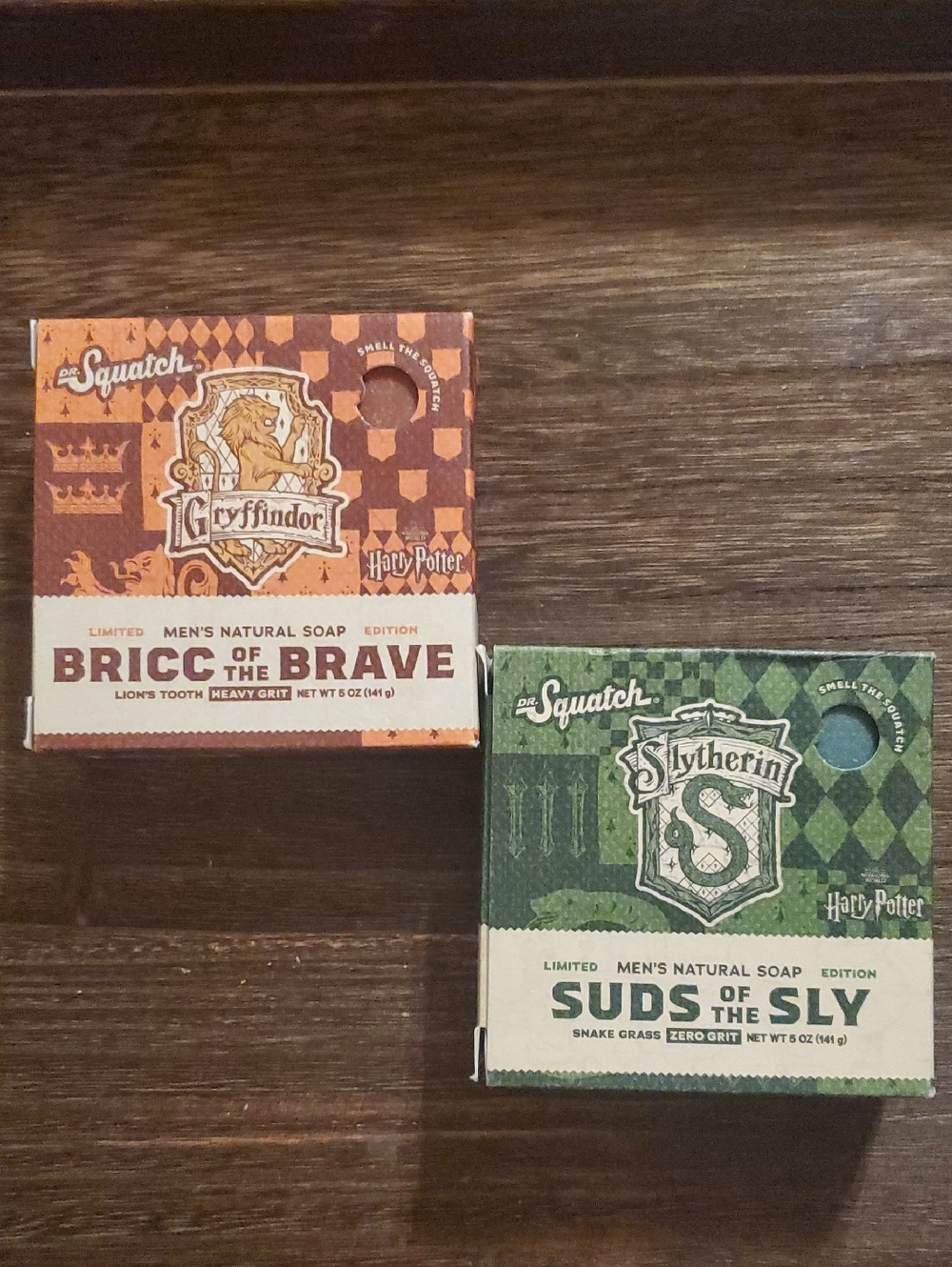 Dr. Squatch Gryffindor & Slytherin Soap Bundle (2PC)